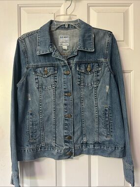 Old Navy Women’s Light Blue Denim Jean Jacket Size L